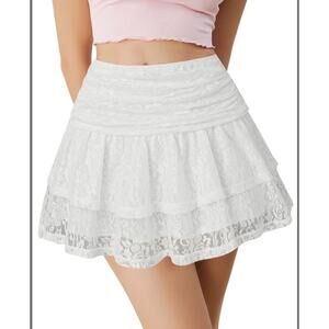 Verdusa Women's Ruffle Lace Mini Skirts Y2K Floral Ruched Layered Skirt White XL